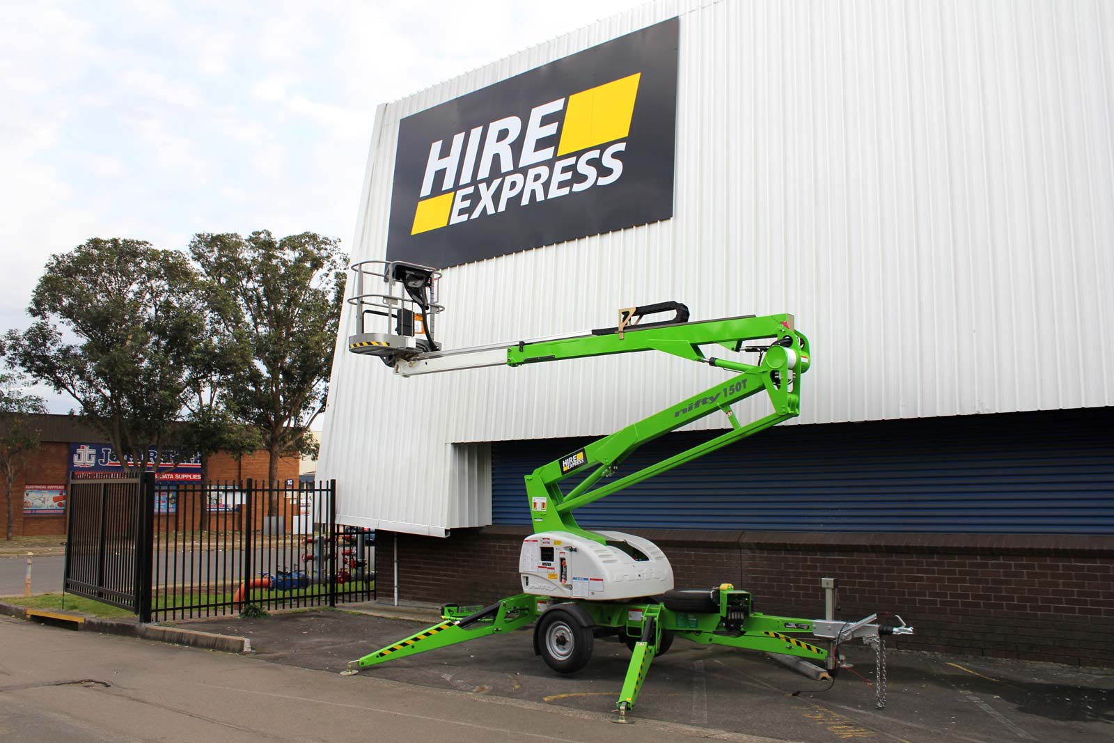 Hire Express leverages Inauro to enable real-time data workflows in Baseplan