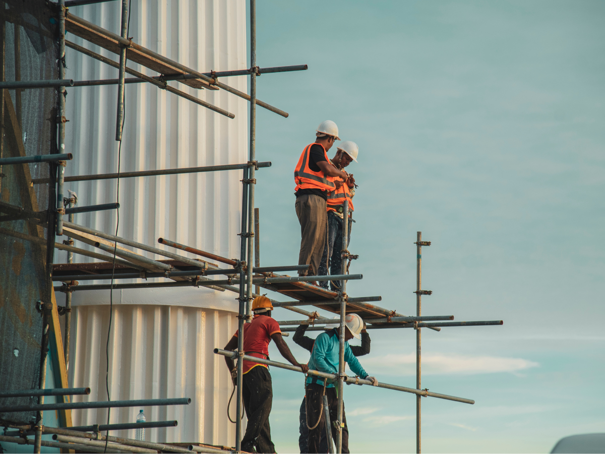 Inauro vs Tenna: which delivers more than asset tracking in construction?