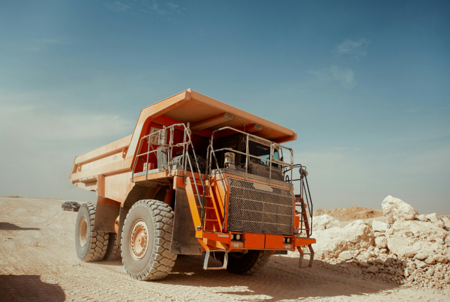 Large mining machinery showing runtime data, fault codes and maintenance insights in a unified platform